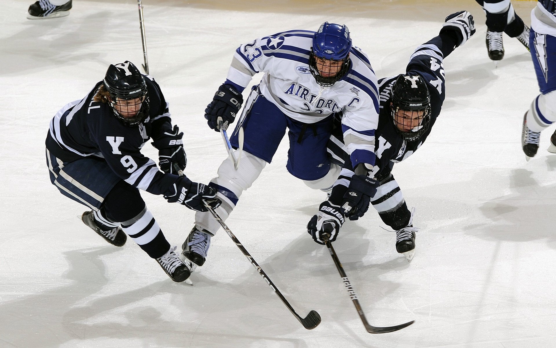 当猛龙遇见意甲，体育世界里的接管者传奇，远不止一个名字