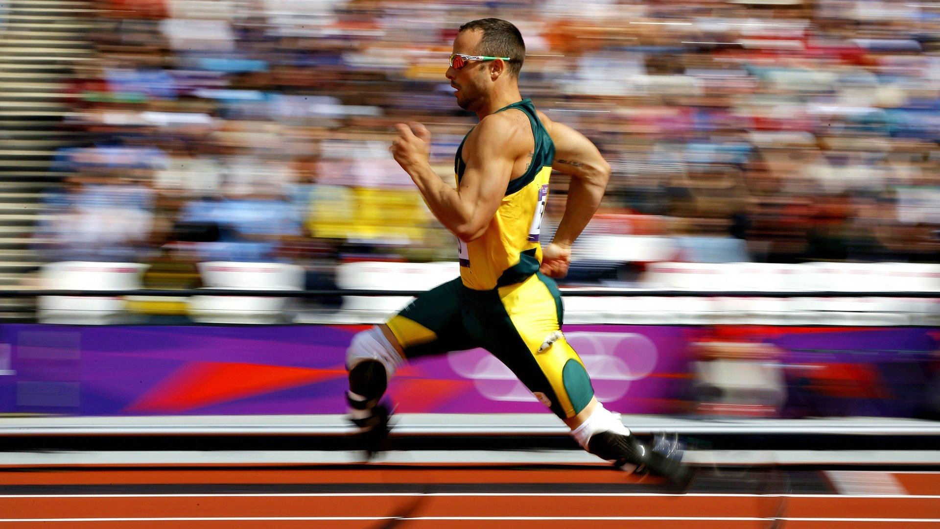 英格拉姆轰40+10+8准三双,太阳灼热火取三连胜!